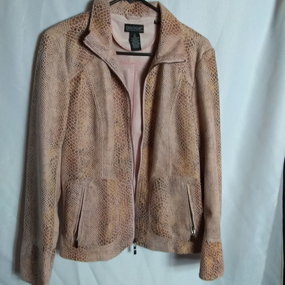 Dialogue jacket  